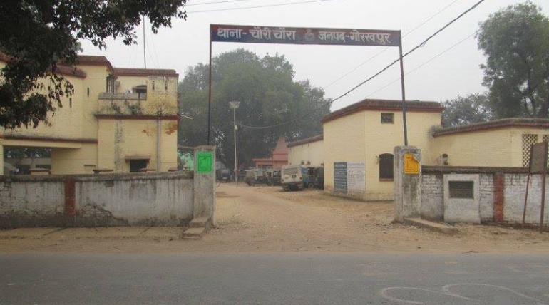 धन-रोजगार के नाम पर धर्म परिवर्तन:गोरखपुर में गरीब परिवार को दे रहे थे लालच, पादरी समेत 6 अरेस्ट