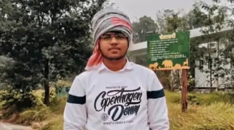 अज्ञात वाहन की चपेट में बाइक सवार की मौत: एम्स थाना क्षेत्र के गोबरहिया चौराहे के पास हादसा