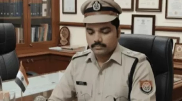 फर्जी IPS शनि ने दस्तावेजों में की जालसाजी, जन्मतिथि और स्कूल रिकॉर्ड में मिली गड़बड़ी