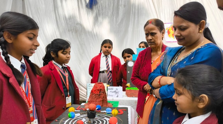बालस्थली स्कूल में विज्ञान प्रदर्शनी का सफल आयोजन