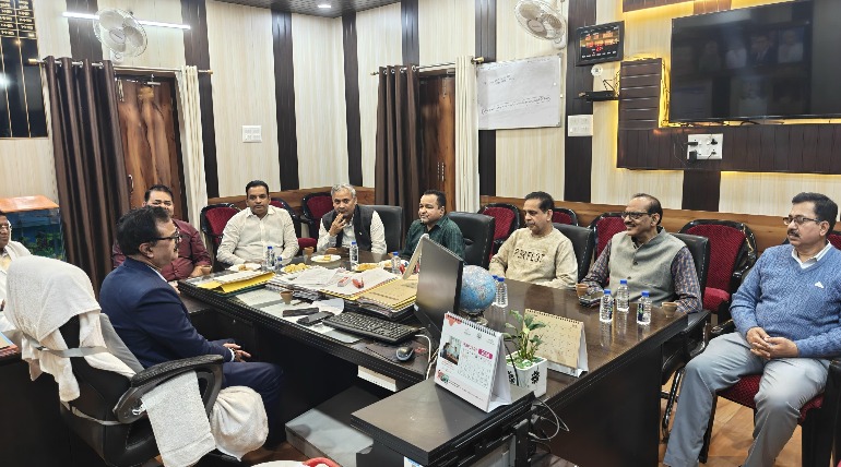 इन्फेक्शन कंट्रोल एवं ओटी स्टैंडर्ड स्टेरलाइजेशन प्रोटोकॉल पर महत्वपूर्ण बैठक