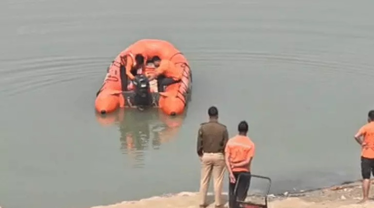 राप्ती नदी में डूबकर मासूम की मौत:36 घंटे बाद शव बरामद