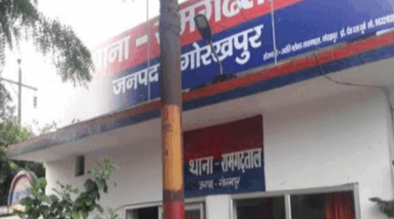 युवक को मारी गोली, पैसों को लेकर था पुराना विवाद, मेडिकल कालेज रेफर, पुलिस कर रही आरोपी की तलाश