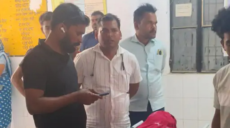 गैस लेने जा रहे किशोर की सड़क हादसे में मौत, एजेंसी से 1 KM पहले हादसा, 3 दिन से गैस के लिए भटक रहा था परिवार