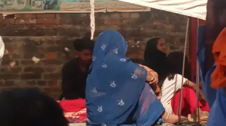 युवक ने फांसी लगाकर की आत्महत्या, सूदखोरों से लिए गए कर्ज के कारण उठाया दर्दनाक कदम