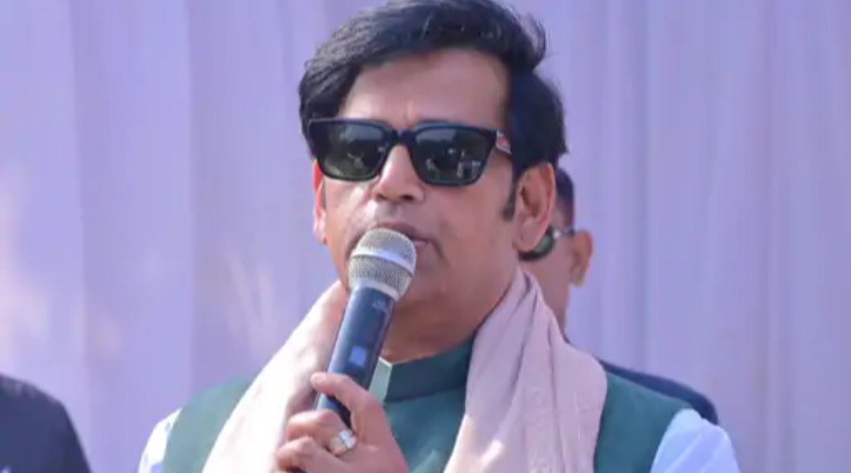 मुंबई-दिल्ली के लिए वंदे-भारत स्लीपर की डिमांड, रवि किशन ने उठाया गोरखपुर से जुड़ा मुद्दा