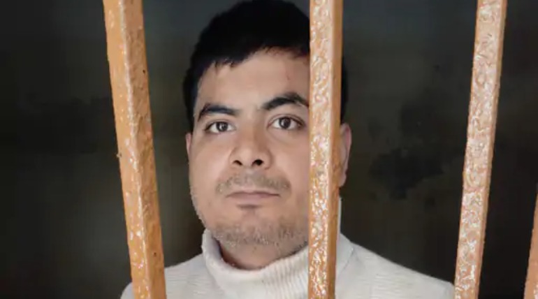 रेलवे नौकरी के नाम पर ठगी, 10 हजार का इनामी अनुभव पांडेय गिरफ्तार, जेल भेजा