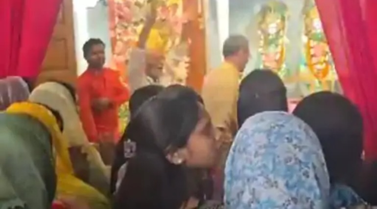 नवमी पर मंदिरों में उमड़ी भारी भीड़, जगह-जगह भंडारे का आयोजन