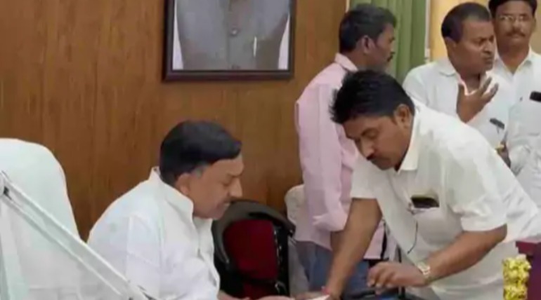 पूर्व मंत्री फतेह बहादुर सिंह का व्हाटस अप अकाउंट हैक, आरटीओ की तरफ से ठगों ने भेजा गाडी चालान का फर्जी लिंक