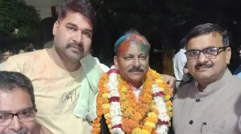 बार एसोसिएशन कोर्ट चुनाव में दो पक्षों में मारपीट, काउंटिंग रूकी, दोनों पक्षों ने दी तहरीर