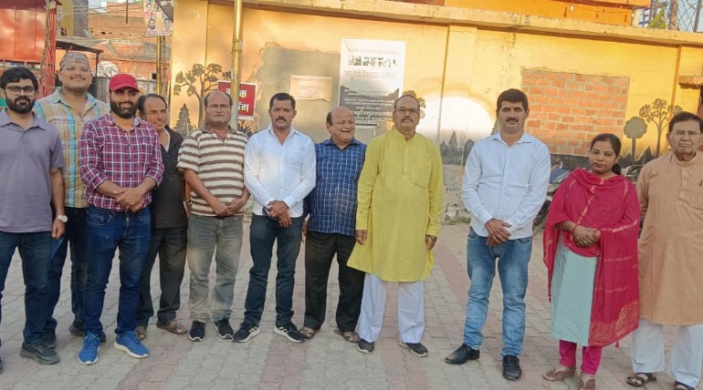 महंगाई के दौर में 'ऊंट के मुंह में जीरा', 2 प्रतिशत डीए वृद्धि से सरकारी कर्मचारियों में भारी आक्रोश