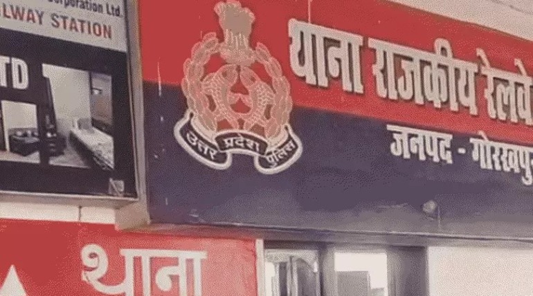 रेलवे स्टेशन के प्लेटफार्म नंबर 5 पर ट्रेन पर की पत्थरबाजी, युवक गिरफ्तार