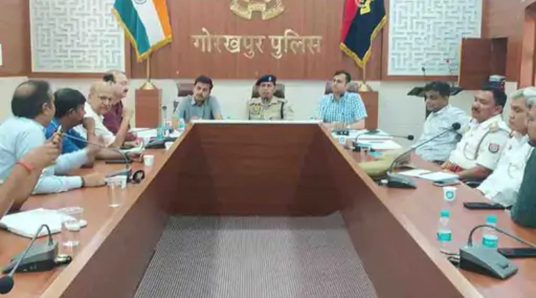 बंदी टली, प्रशासन-व्यापारी बैठक में गोलघर ट्रैफिक पर सहमति, 100 ई-रिक्शा को मंजूरी
