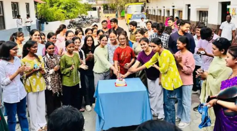 RPM की संस्कृति को मिले 98.4%, CBSE ने 12वीं का रिजल्ट जारी किया, गोरखपुर में 12 हजार स्टूडेंट ने दिया था एग्जाम