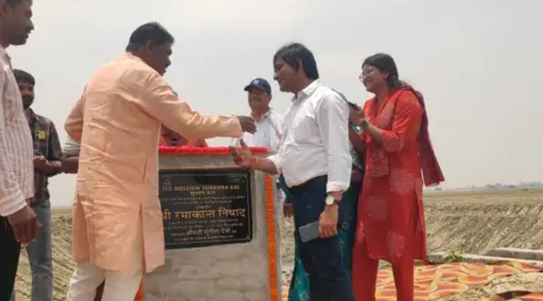 ताल लिखिया पोखरे का उद्घाटन, डीएसआर महाअभियान रथ को हरी झंडी दिखाई