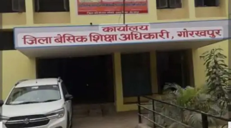 अपार आईडी पर 20 स्कूलों को नोटिस, लापरवाही पर मान्यता रद्द करने की चेतावनी, बीईओ सख्त