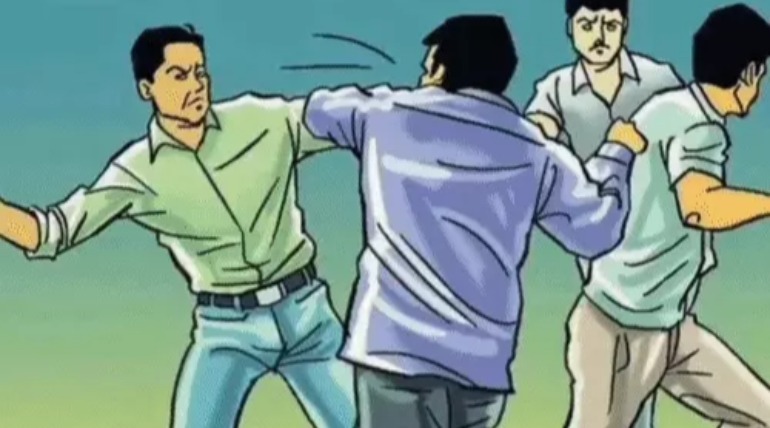 सिटी मजिस्ट्रेट कोर्ट में मारपीट, पेशी पर आए पंप ऑपरेटर को युवक ने पीटा, आरोपी सहित 20 अज्ञात पर FIR