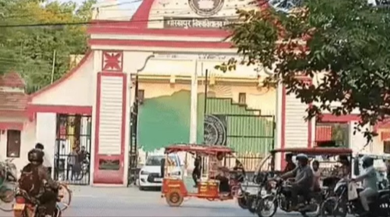 गोरखपुर यूनिवर्सिटी में तय समय से पहले डिग्री हासिल करेंगे मेधावी, कमजोर छात्रों को मिलेगा एक्स्ट्रा समय, बनाई नई कमेटी
