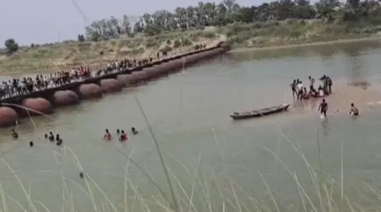 रील बनाते समय राप्ती में डूबे दो दोस्त, मौत, 7 युवक नदी में नहाने निकले थे, गहरे पानी में समाए