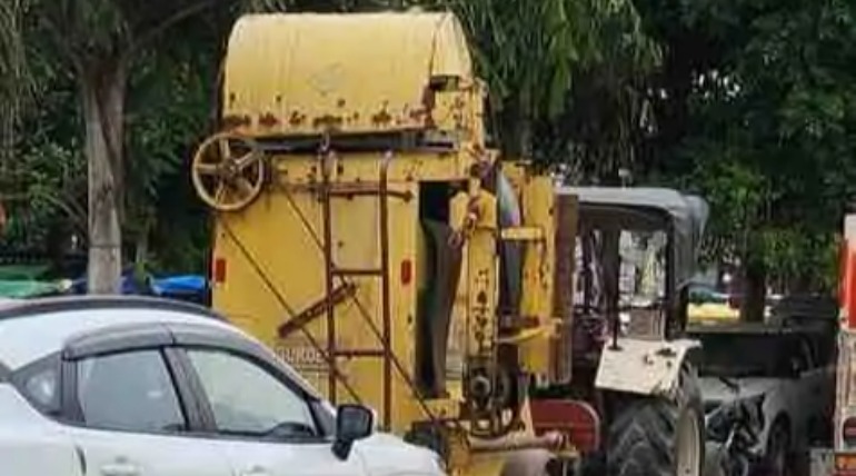 अवैध खनन पर पुलिस का शिकंजा, मिट्टी लदा लोडर जब्त, चालक नहीं दिखा सका दस्तावेज