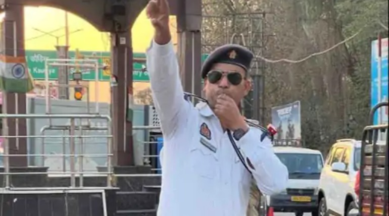 तीन दिन बदली रहेगी यातायात व्यवस्था, पुलिस भर्ती परीक्षा के लिए रूट डायवर्जन, ई-रिक्शा और ऑटो के रास्ते बदले