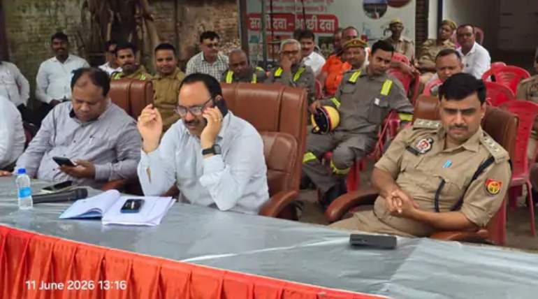 बांसगांव अस्पताल में मॉक ड्रिल, आपदा प्रबंधन-अग्नि सुरक्षा तैयारियों का लिया जायजा