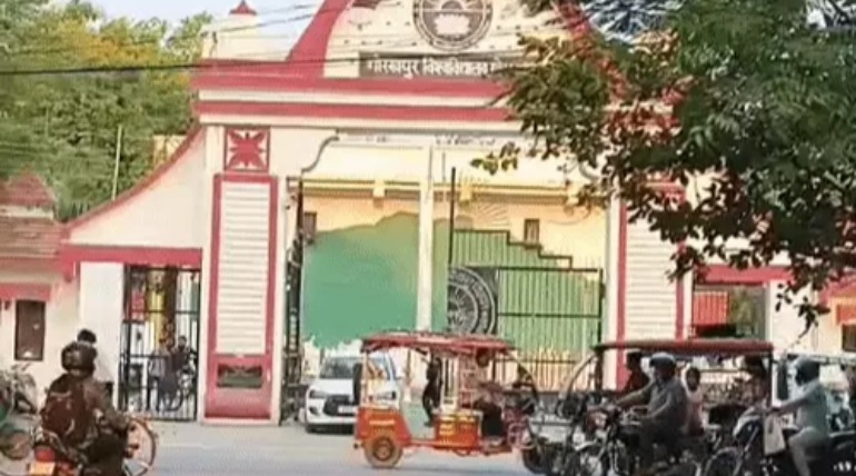 DDU के 7 स्टूडेंट्स बने 'इको नेटवर्क' के जूनियर एम्बेसडर, बेंगलुरु में लेंगे ट्रेनिंग, मेधा संस्था और यूनिवर्सिटी के सहयोग से मिला मौका