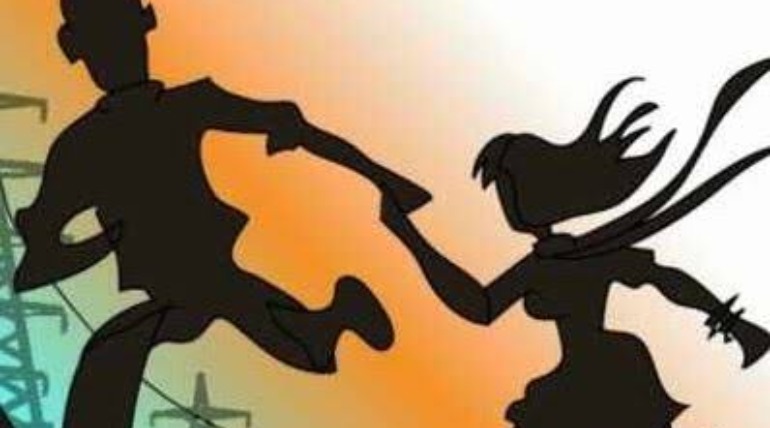 किशोरी को बहला-फुसलाकर साथ ले जाने का आरोप