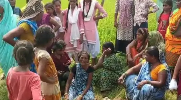 गोरखपुर में खेत देखने गए युवक की डूबने से मौत, घर नहीं लौटे तो तलाशने पहुंचे परिजन