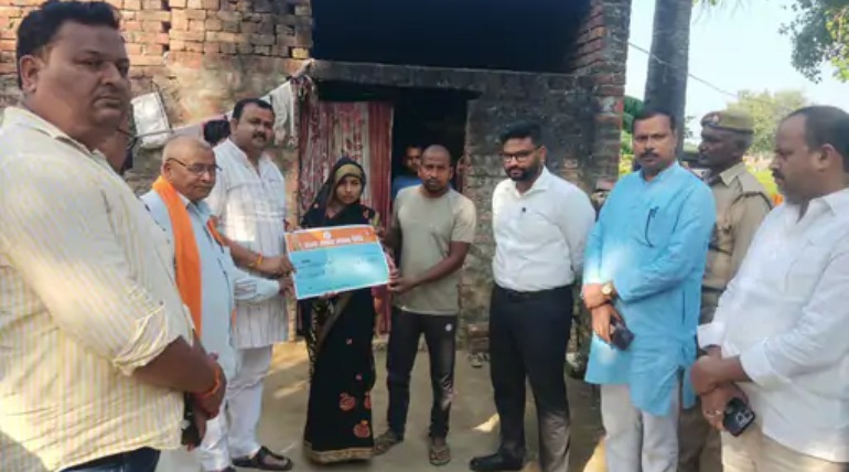 सर्पदंश से मासूम की मौत पर परिवार को 4 लाख