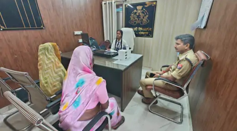 छात्रा शिखा एक दिन के लिए बनीं सीओ, मिशन शक्ति के तहत मिला मौका