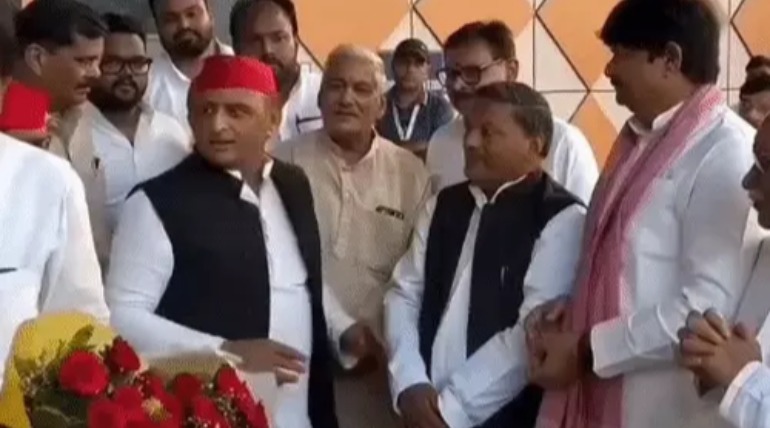 गोरखपुर शिक्षक MLC चुनाव का रिजल्ट आज, देवेंद्र प्रताप और विनय तिवारी की प्रतिष्ठा दांव पर