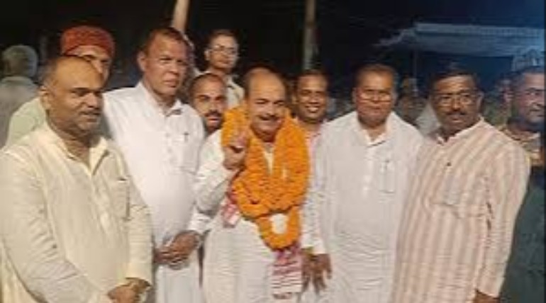 MLC चुनाव में बीजेपी के ध्रुव त्रिपाठी ने लगातार चौथी बार जीत दर्ज की, निर्दल राजीव यादव से महज 307 मतों से जीते